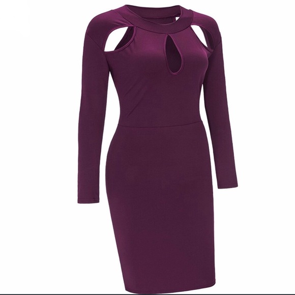 Cut Out Mock Neck Dress - Picture 4 of 4